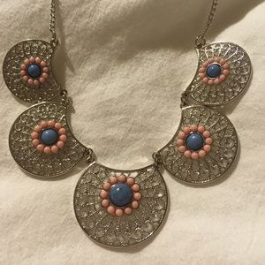 Mudd statement necklace